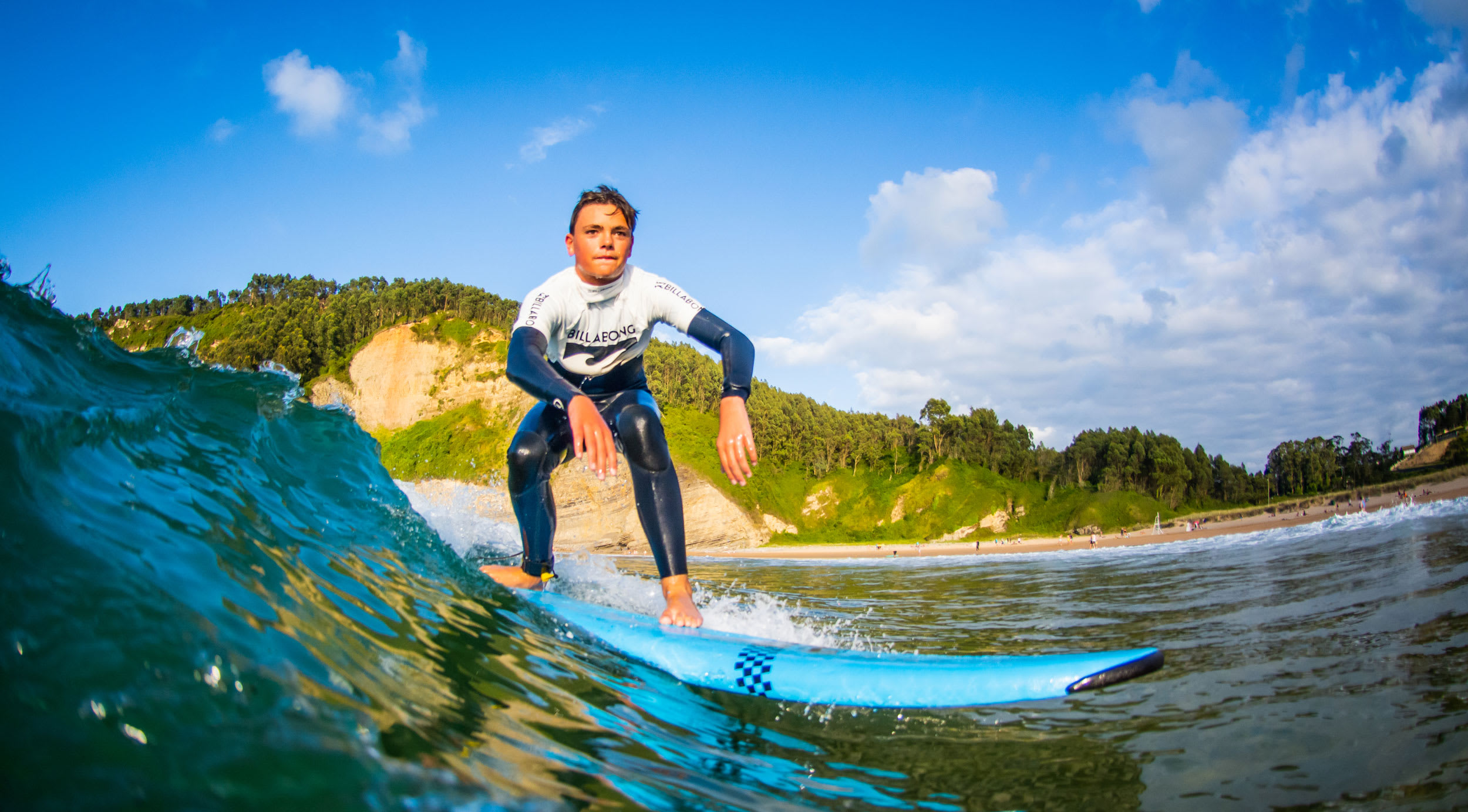 Cours de surf à Playa de Mogro