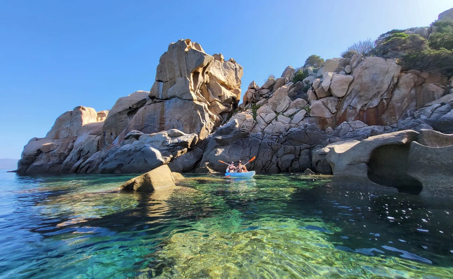 Sea kayak rental in the Bay of Campomoro, near Propriano