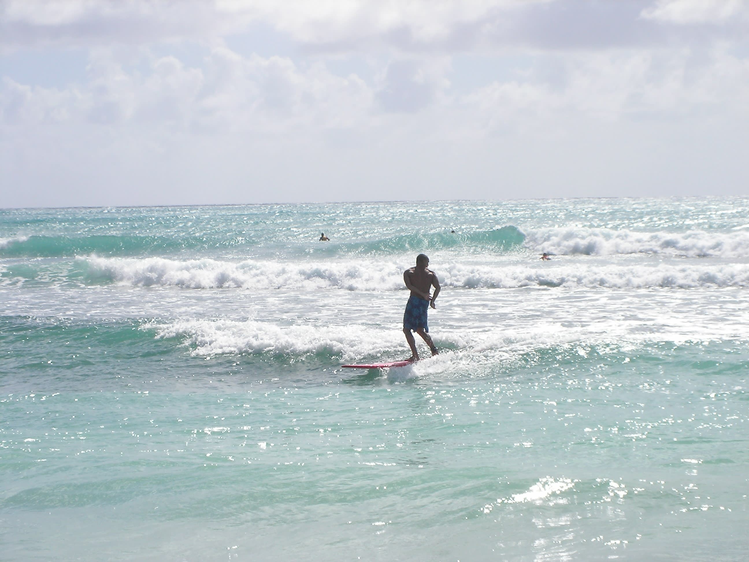 surf en Guadeloupe 