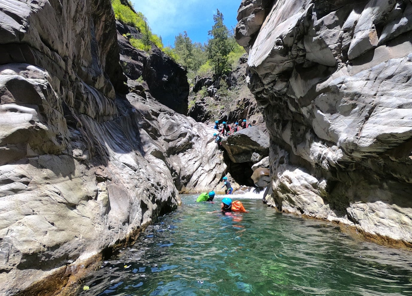 Trou Blanc Canyon