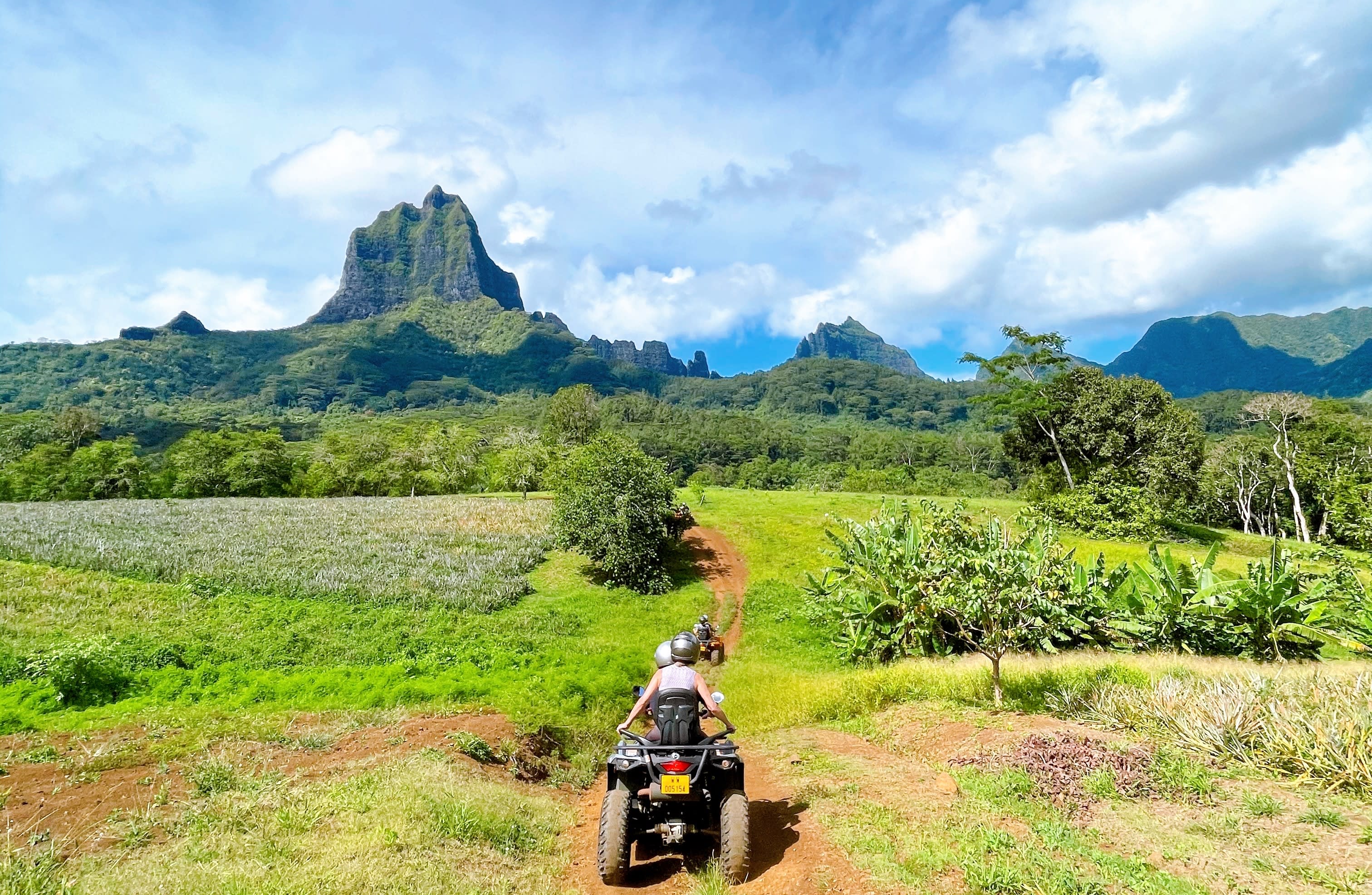 excursión guiada en quad por Moorea