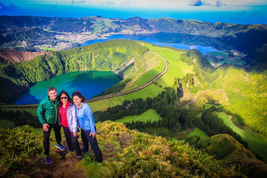 Guided Hiking Tour around Sete Cidades near Ponta Delgada, Azores