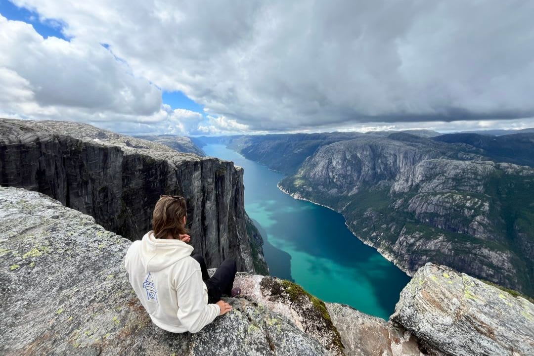 2-day Hiking Trip to Pulpit Rock & Kjerag from Stavanger