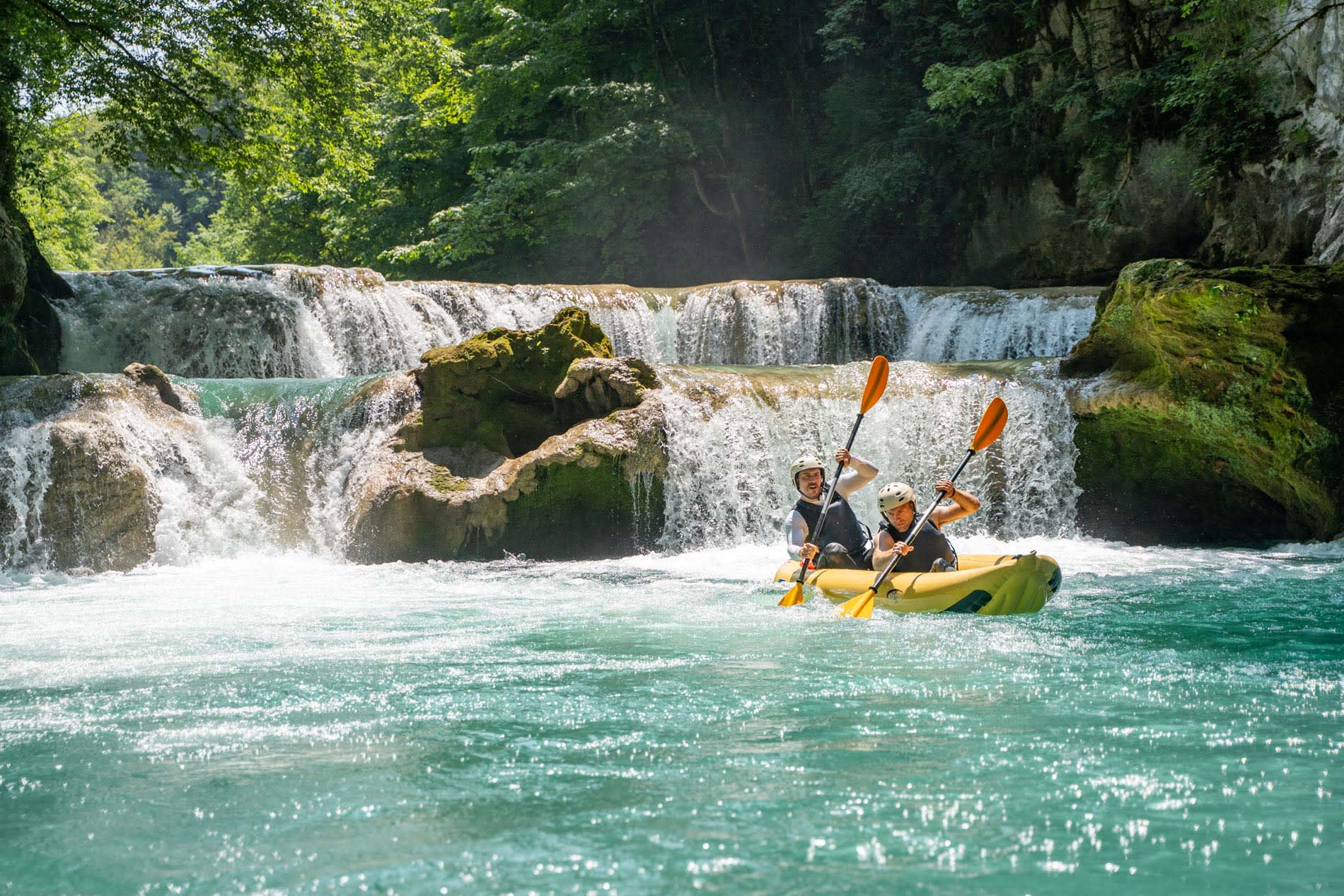 Kajakausflug auf dem Fluss Mrežnica und zu den Wasserfällen ab Slunj