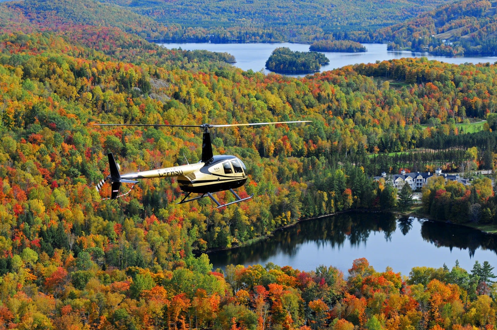 Helicopter flight over the Laurentians