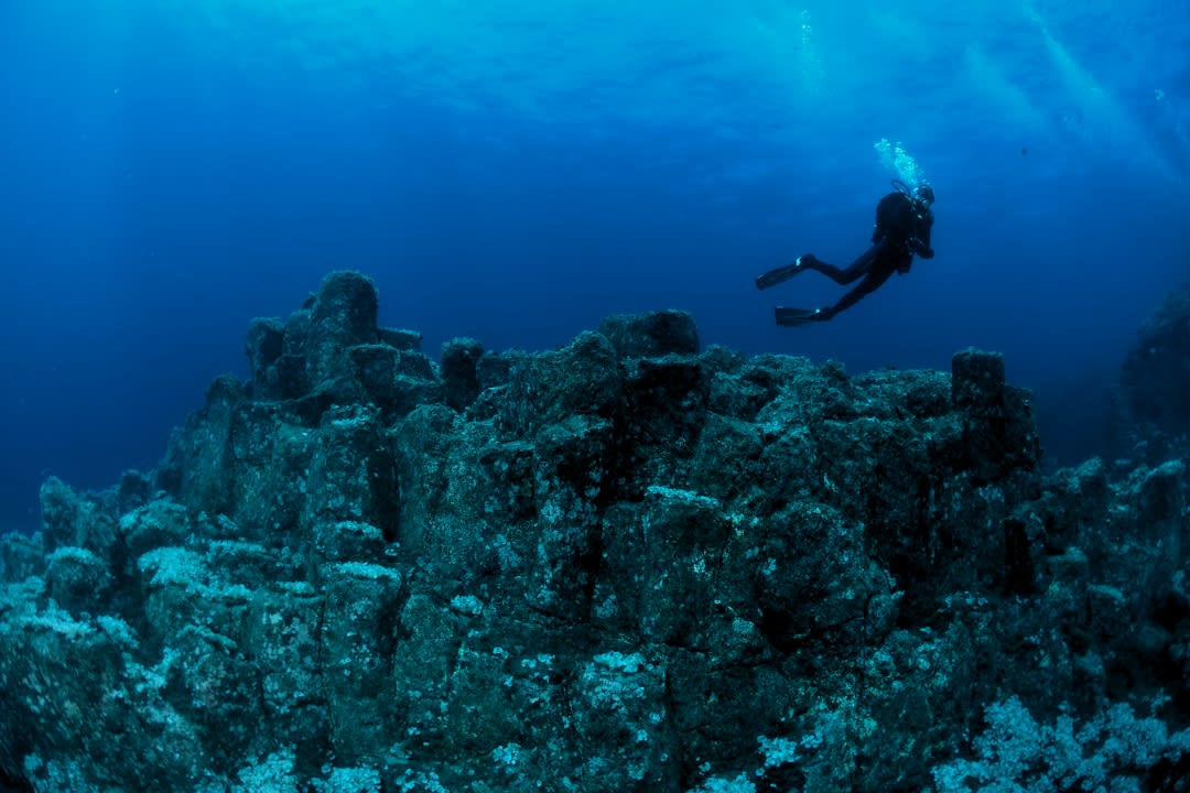A man doing a Guided Exploration Dives on the island of Santa Maria, Azores