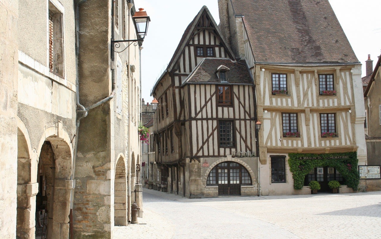 Troyes