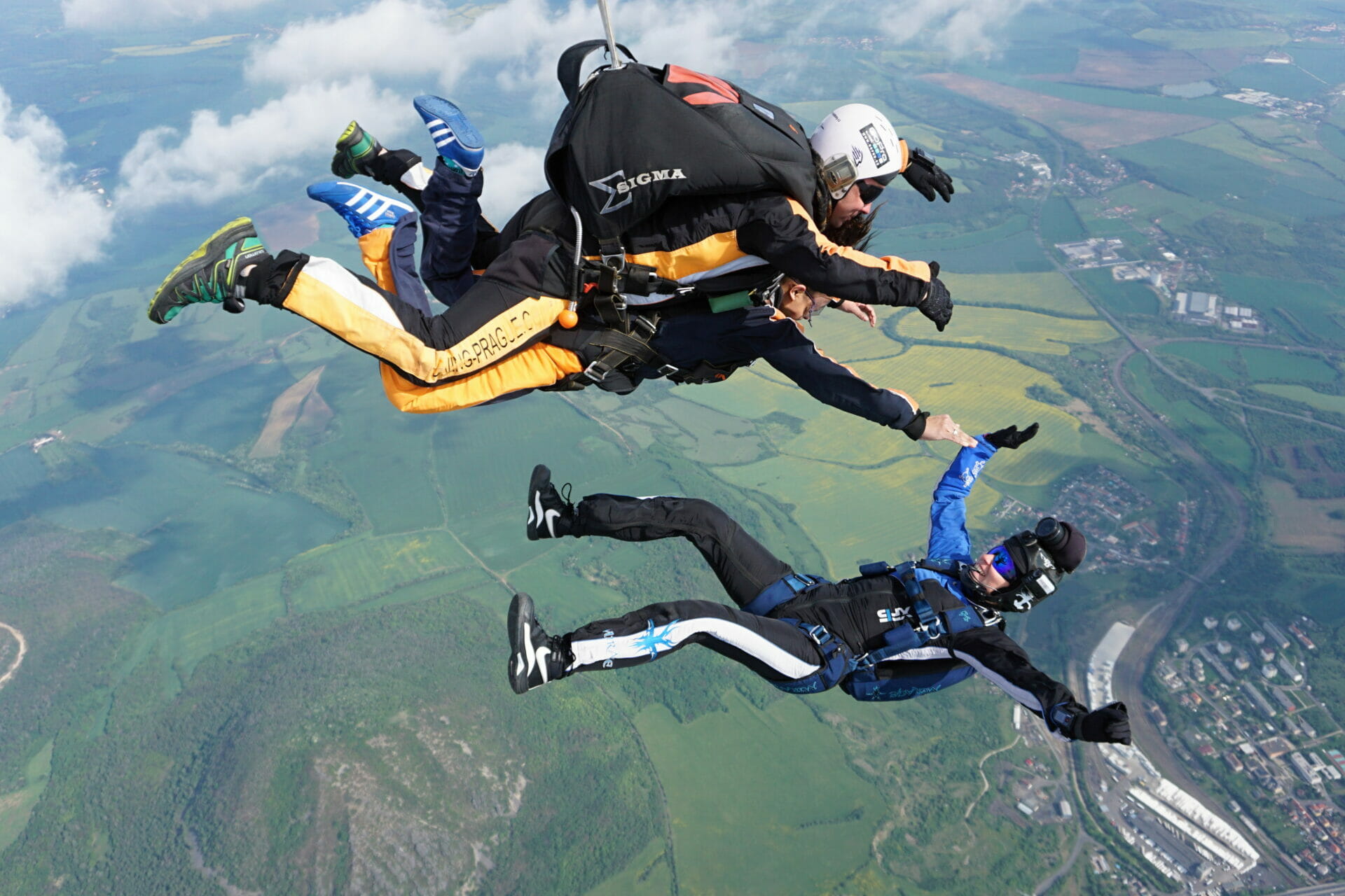 Skydiving in Prague