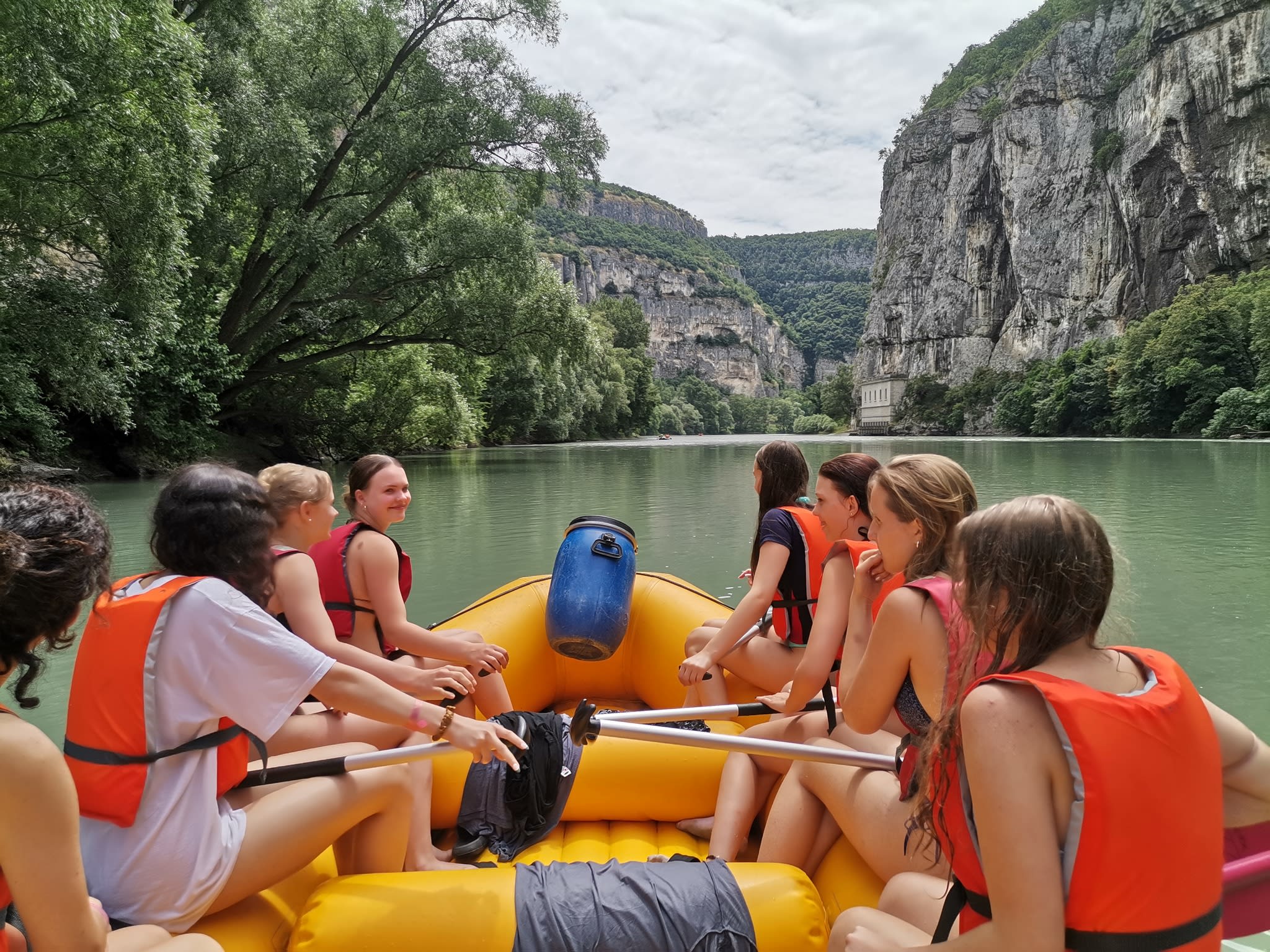 Rafting en el río Adigio