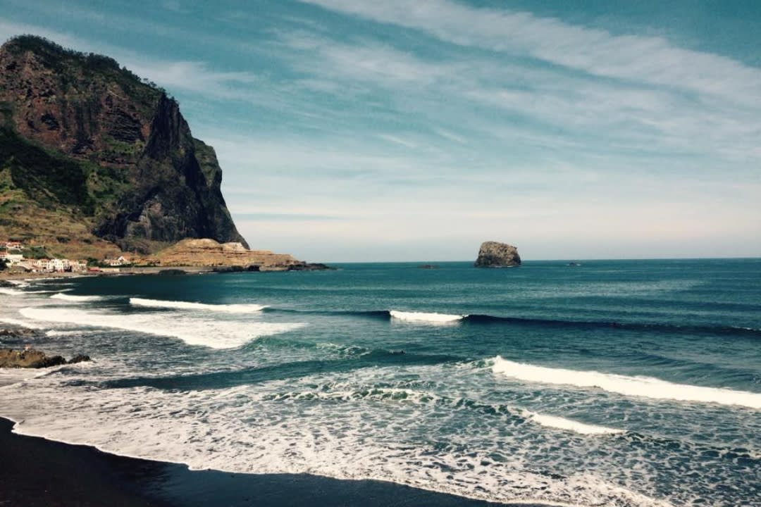 Surf Lessons in Porto da Cruz, Madeira