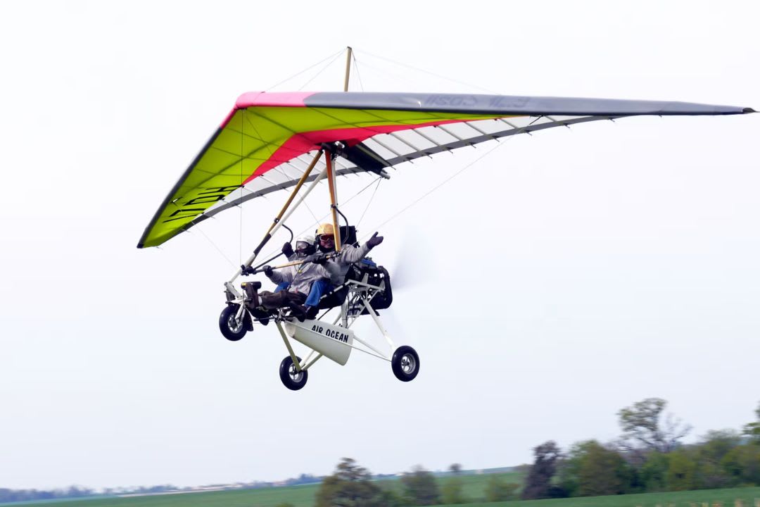 Introduction to Microlight Piloting from Corme-Écluse, near Royan