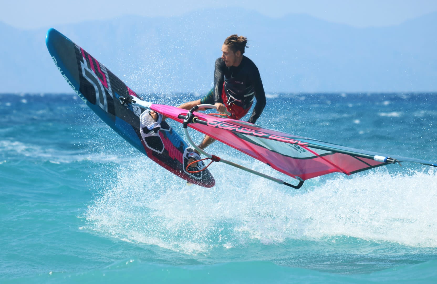 planche à voile à Rhodes