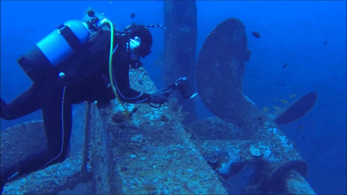 Wrack der Sea Venture bei Saint-Paul