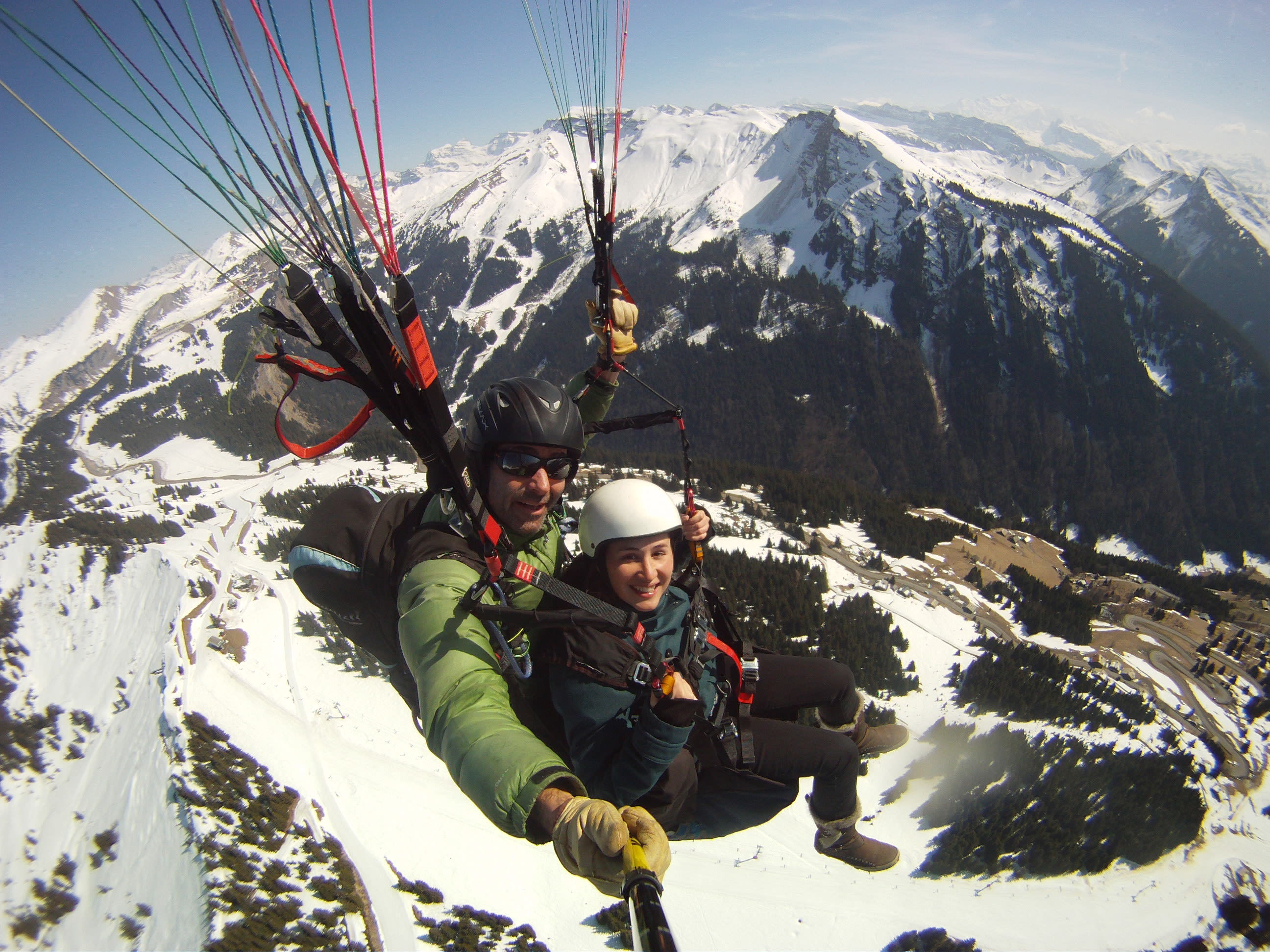 Tandem-Gleitschirmflug in Morzine, Portes du Soleil