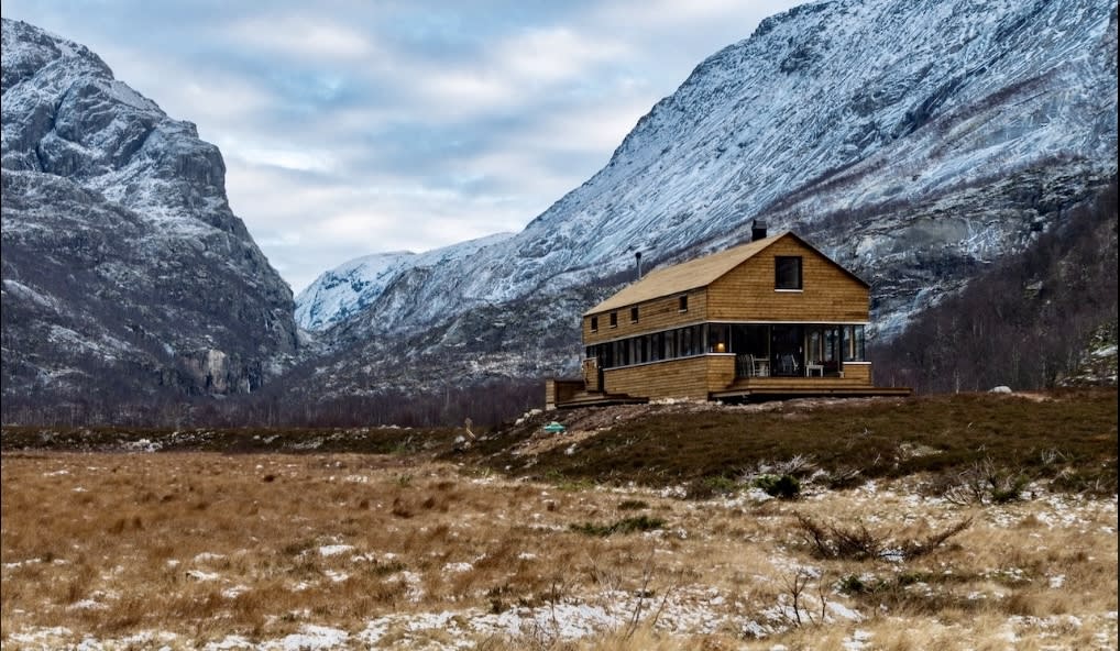 2-day Hiking Trip to Pulpit Rock & Overnight Stay from Stavanger