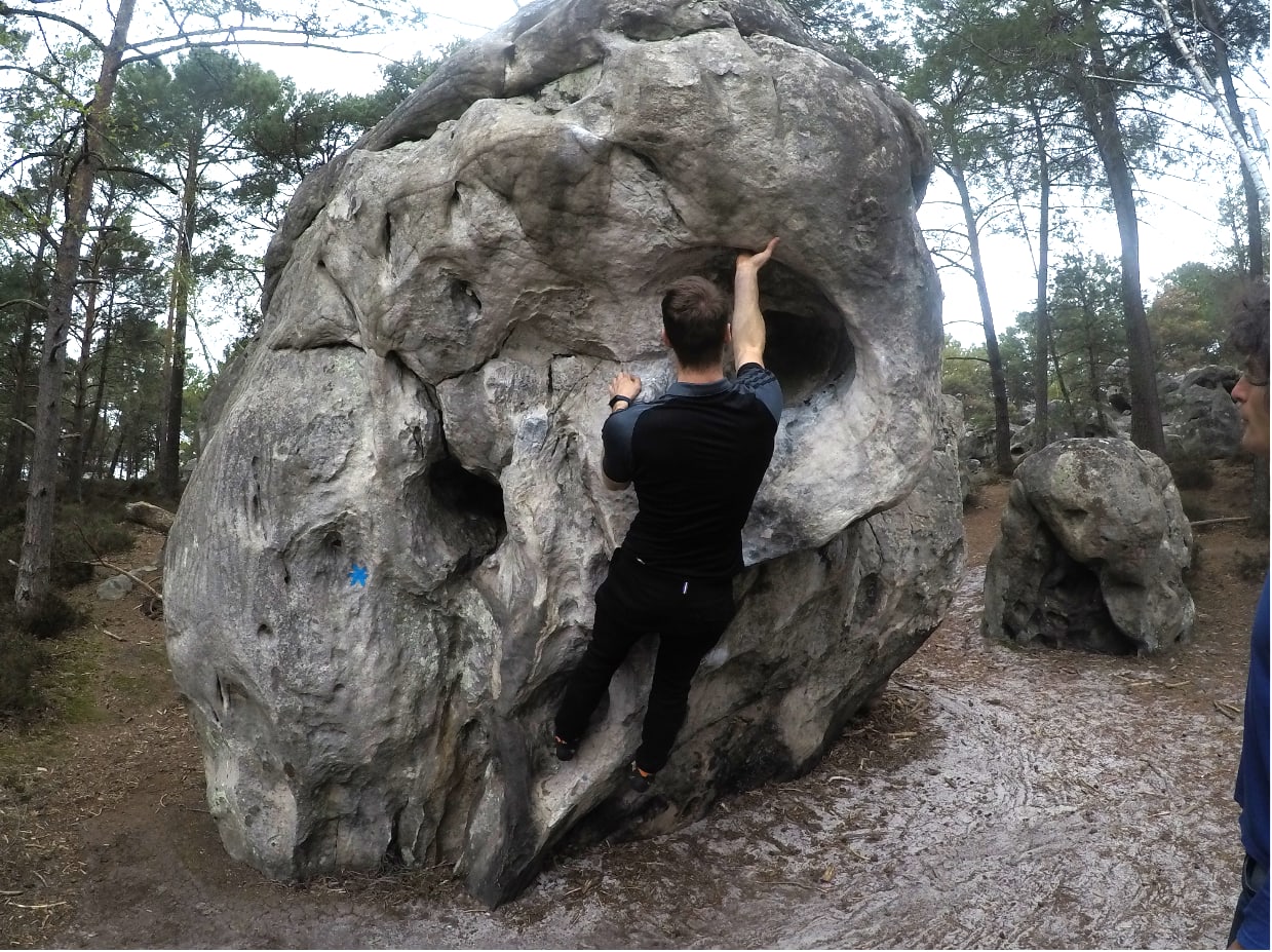 Sesión de búlder en Fontainebleau