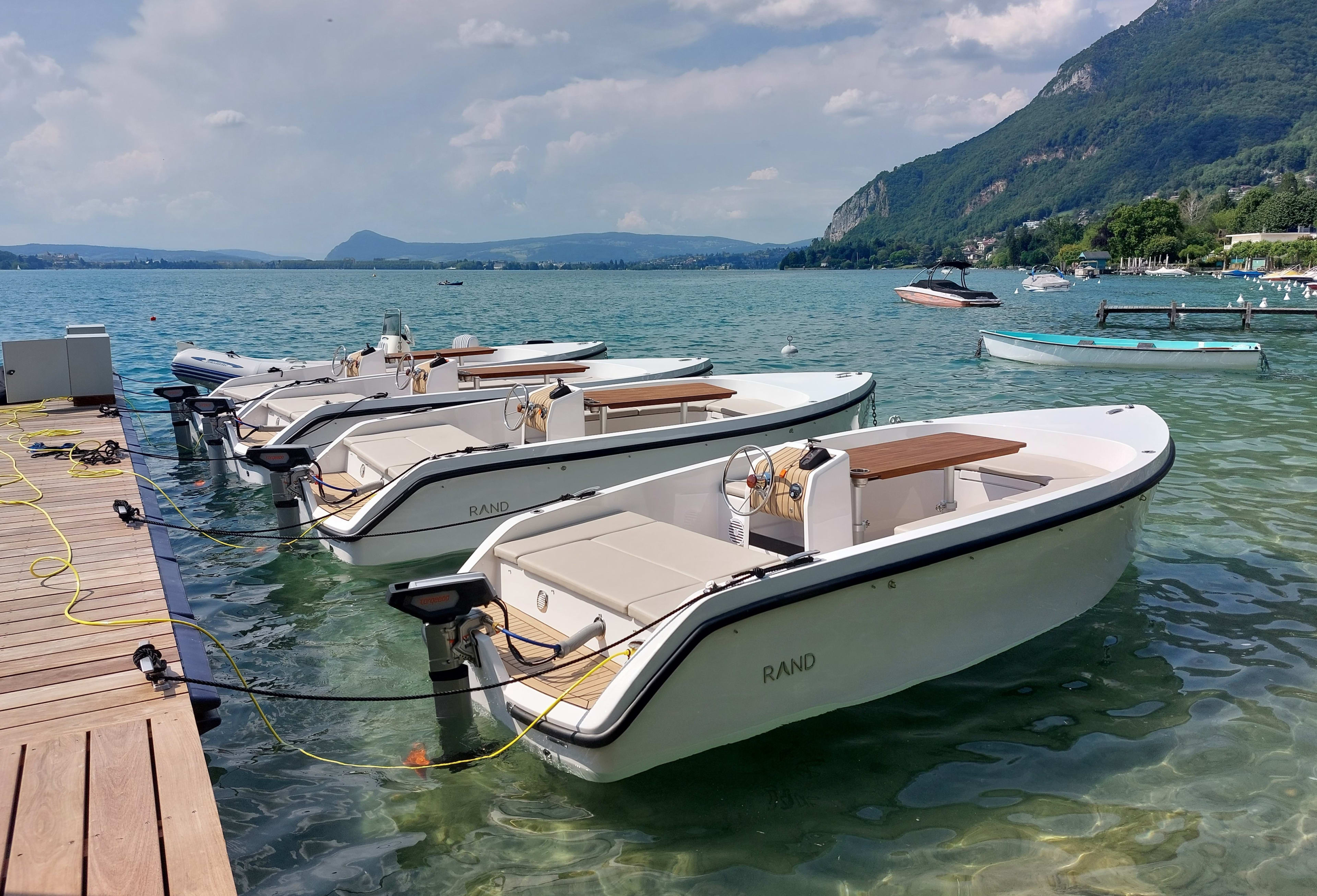 Barco del lago de Annecy