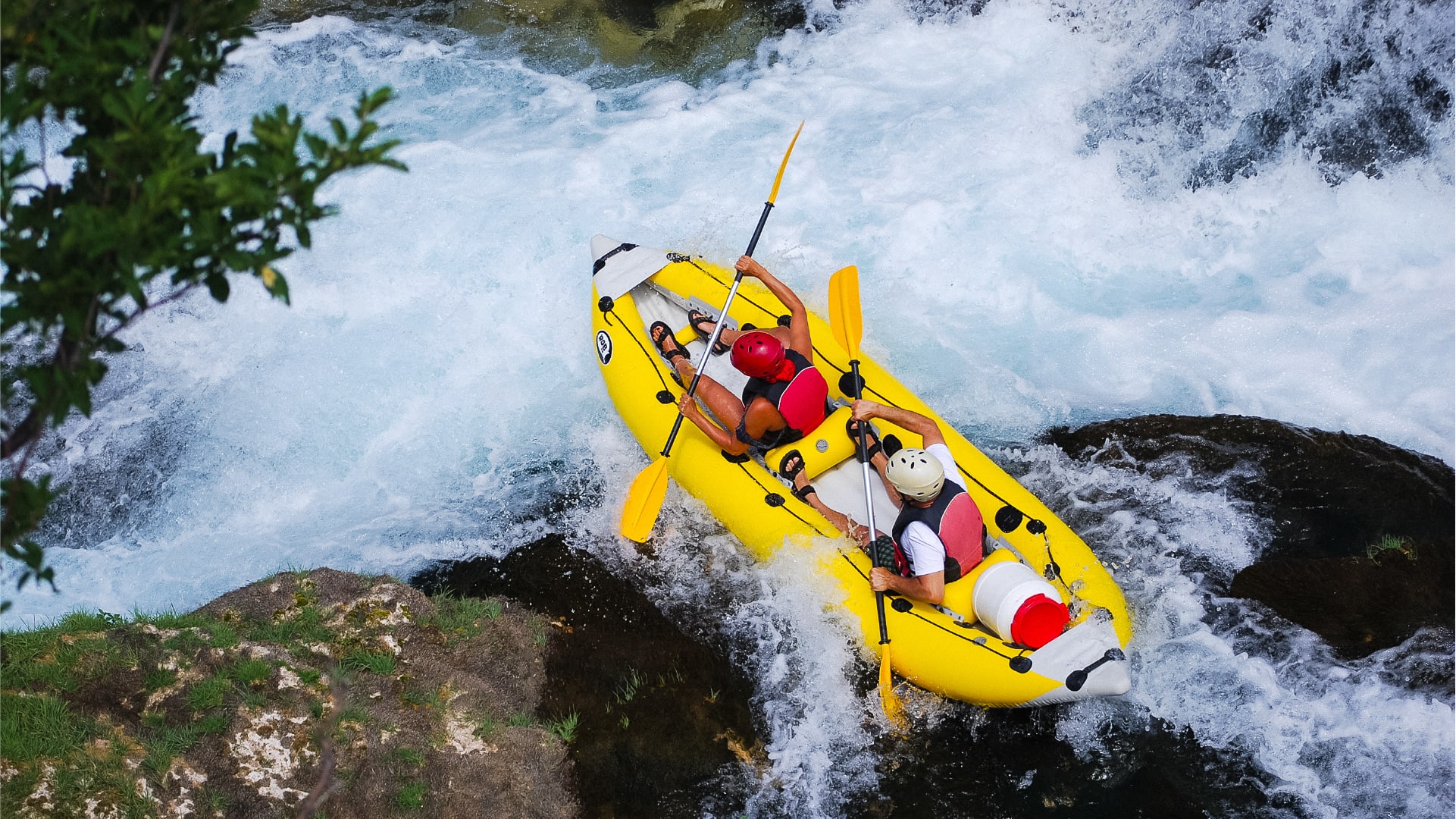 Canoe-Kayak excursion on the Zrmanja River from Kaštel Žegarski