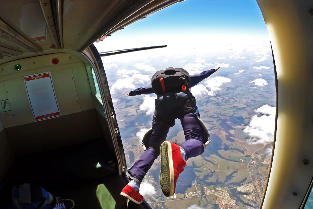 tandem skydiving in Belgium