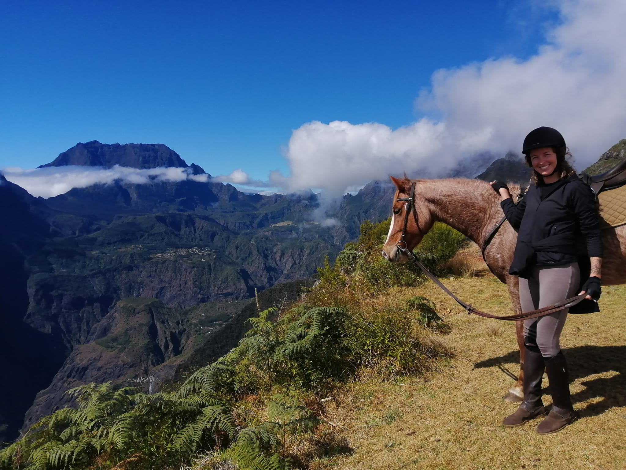 horse riding at Piton Maïdo