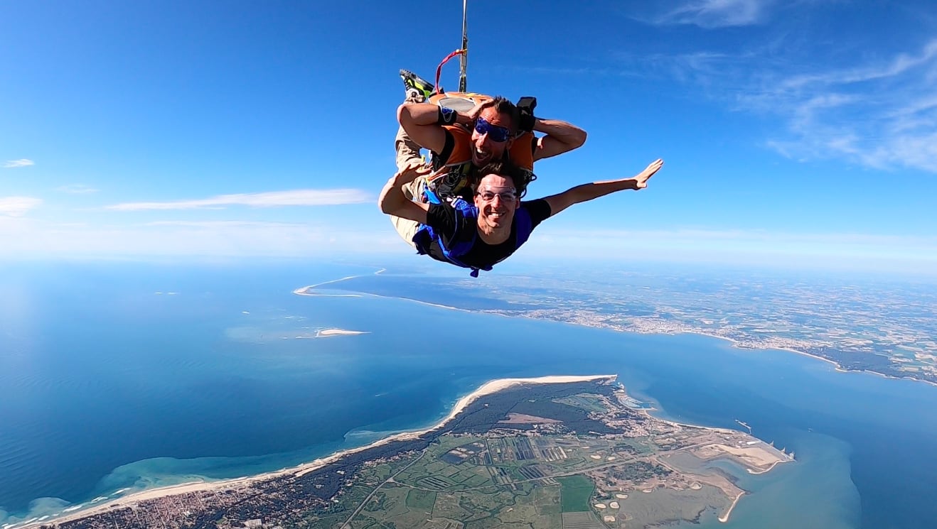 Tandem-Fallschirmsprung in Soulac-sur-Mer