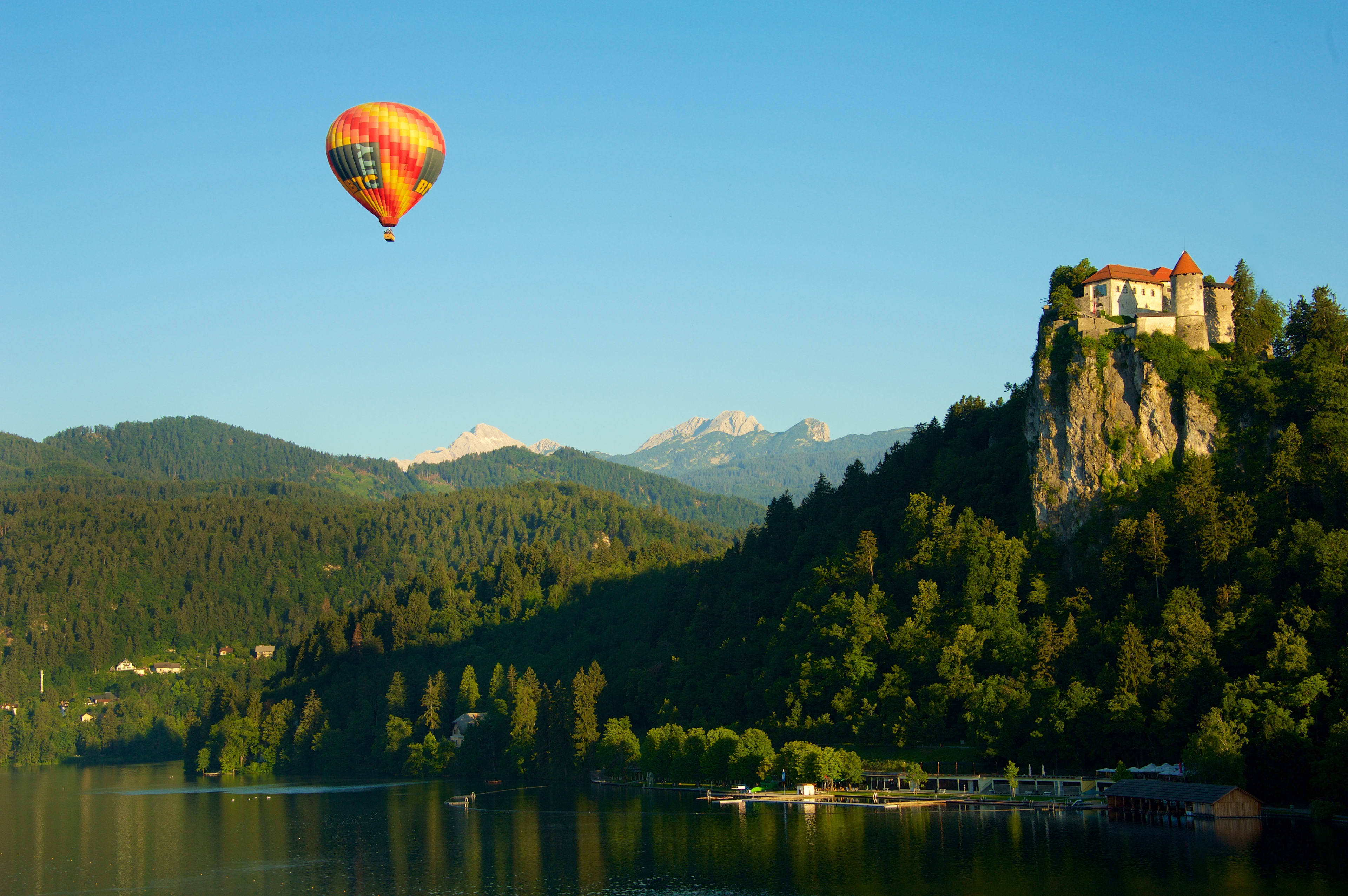 Vol en montgolfière au-dessus de Bled