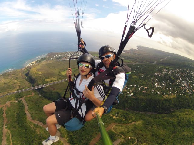 Vol en parapente au‑dessus du lagon de Saint‑Leu (XL ~40 min) - Image 2