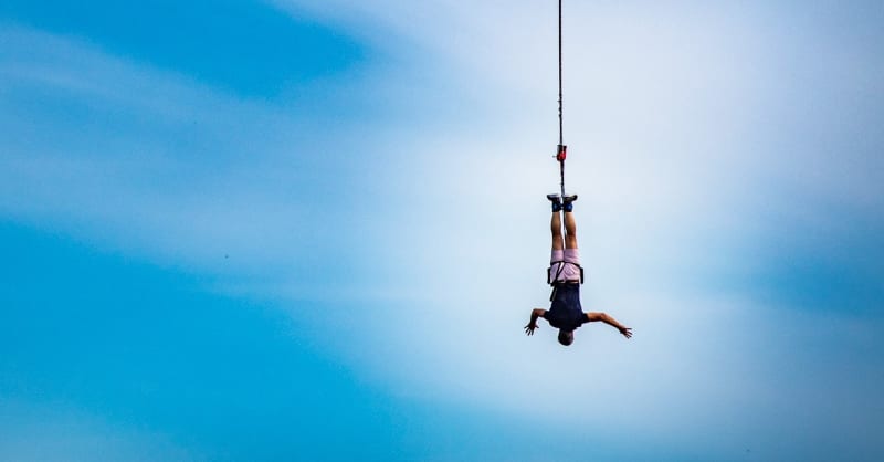 Bungee jumping