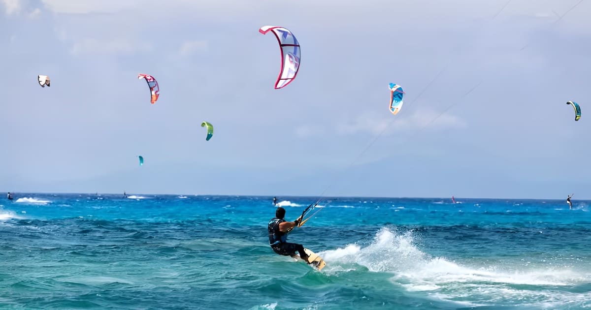 A Beginner's Guide to Kitesurfing Manawa