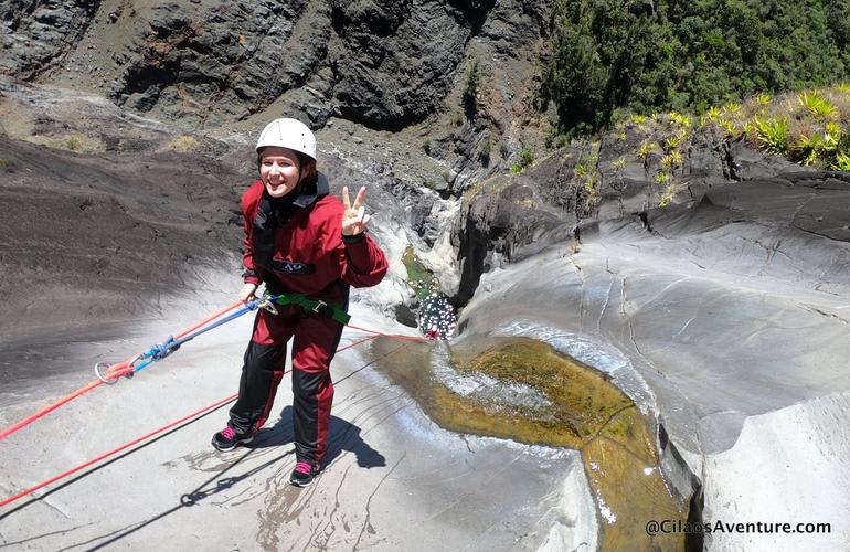 Canyoning Fleur Jaune Reunion Island