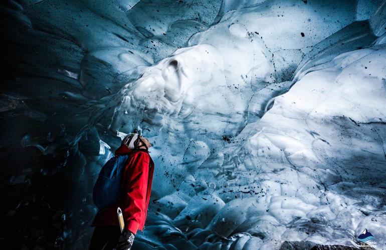 Caving and Hiking Tour from Skaftafell