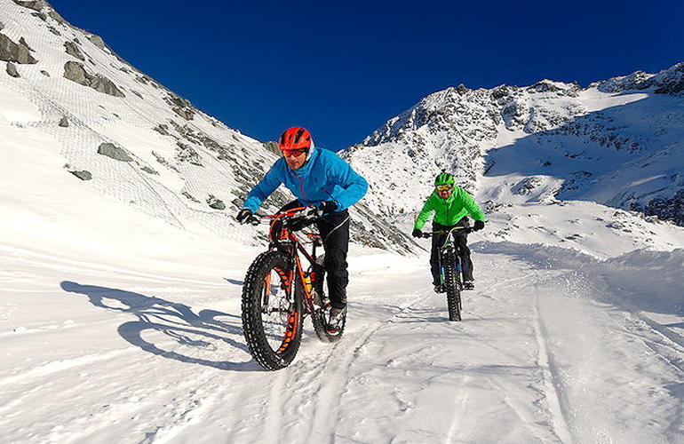 Descente en Fat Bike à Val Thorens