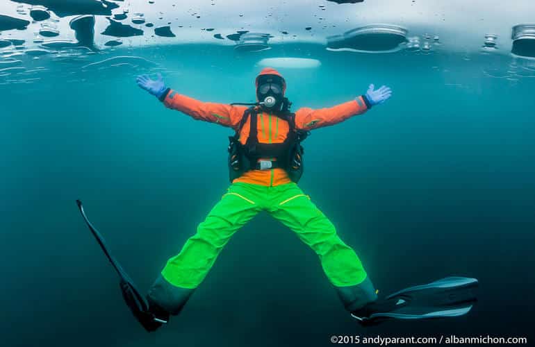 Plongée sous glace