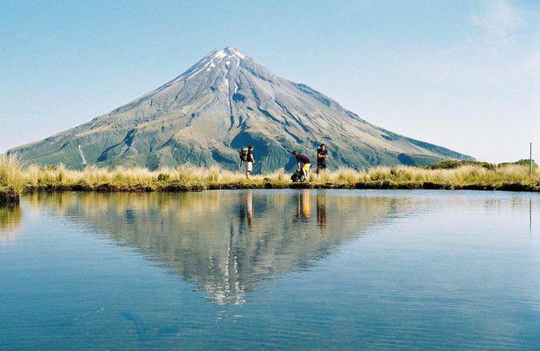 Hiking in Taranaki