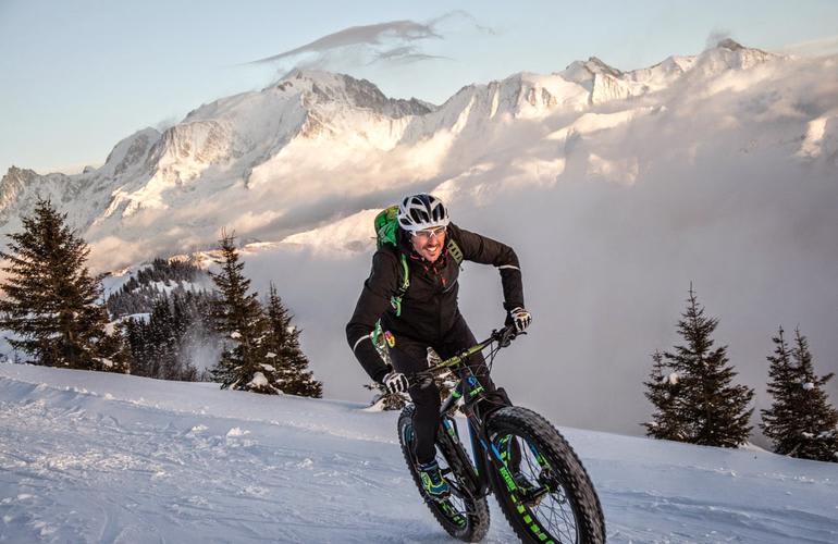 Annecy, Frankreich radfahren Downhill