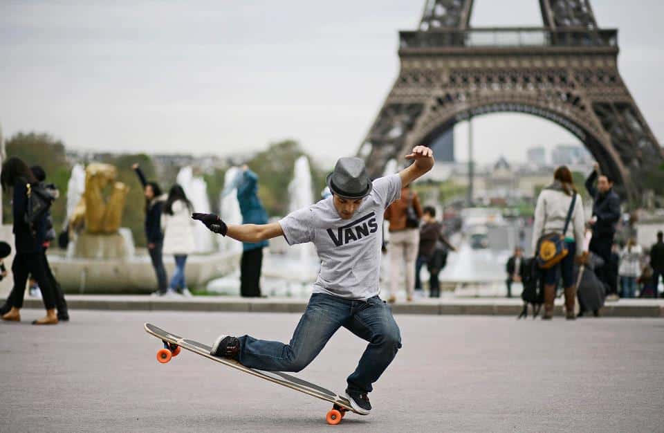 lotfi longboard dancing