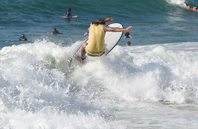 Best surf spot Basque Country San Sebastian