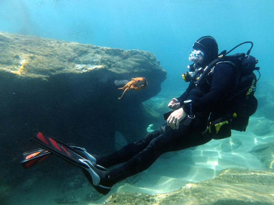 submarinismo en Creta