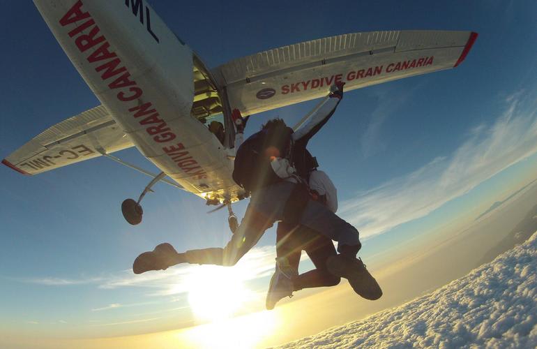 Tandem skydiving near Maspalomas, Gran Canaria