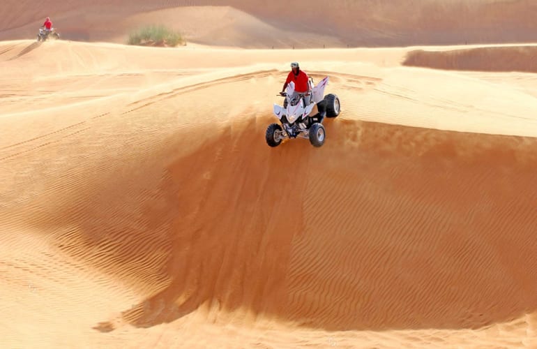 Excursión en quad por Dubai