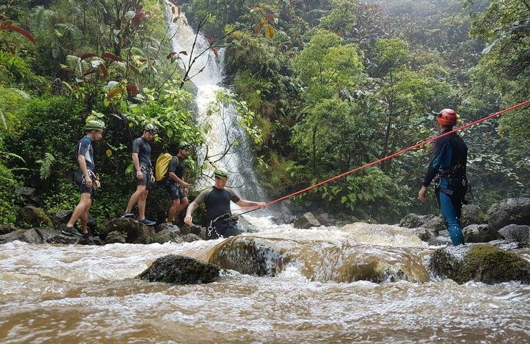 Schlucht der Lavatubes auf Tahiti