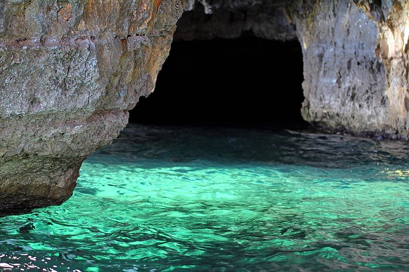 Coasteering and caving in Palma de Mallorca