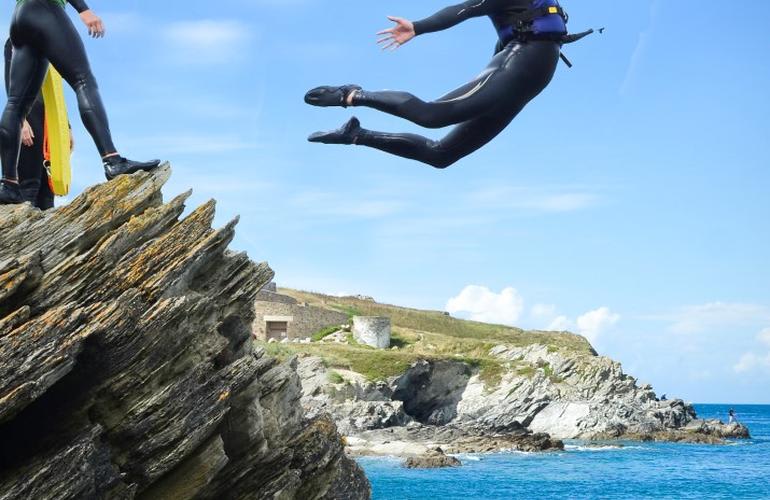 Coasteering en Newquay