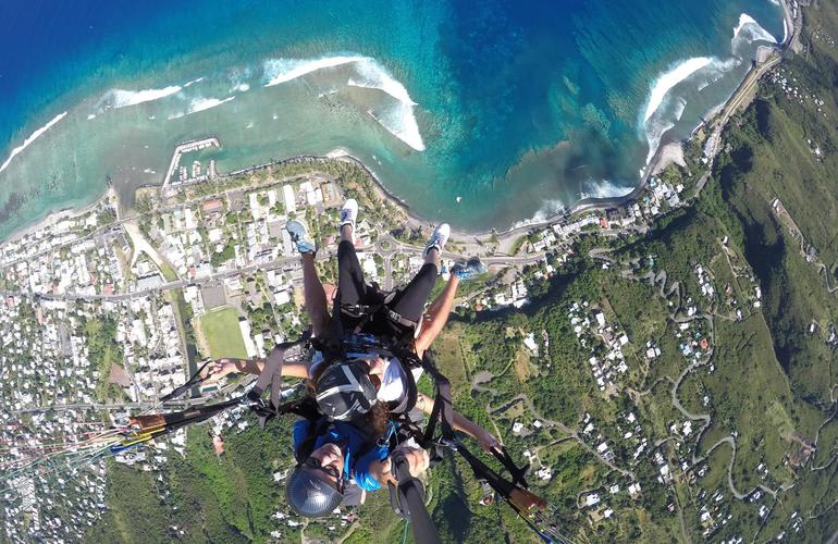 Tandem-Paragliding La Reunion Insel