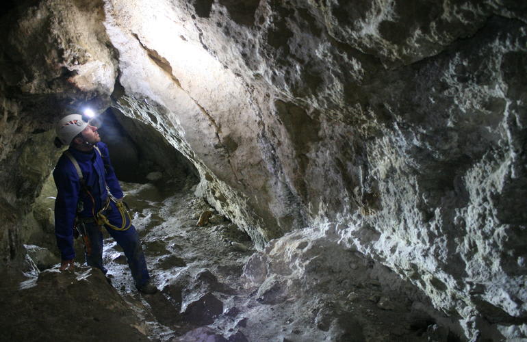 Caving in the Jura 