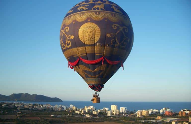 Heißluftballonfahrt über Mallorca