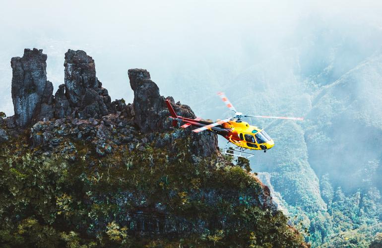 Hubschrauberflug von Saint-Pierre