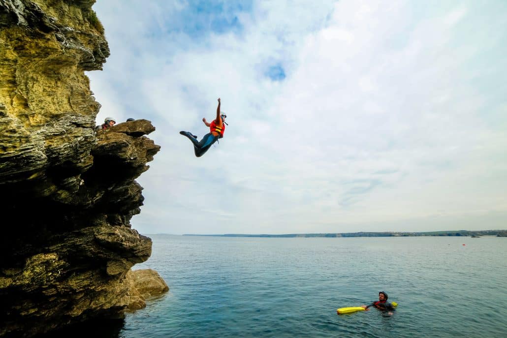 cliff jumping coasteering Ireland