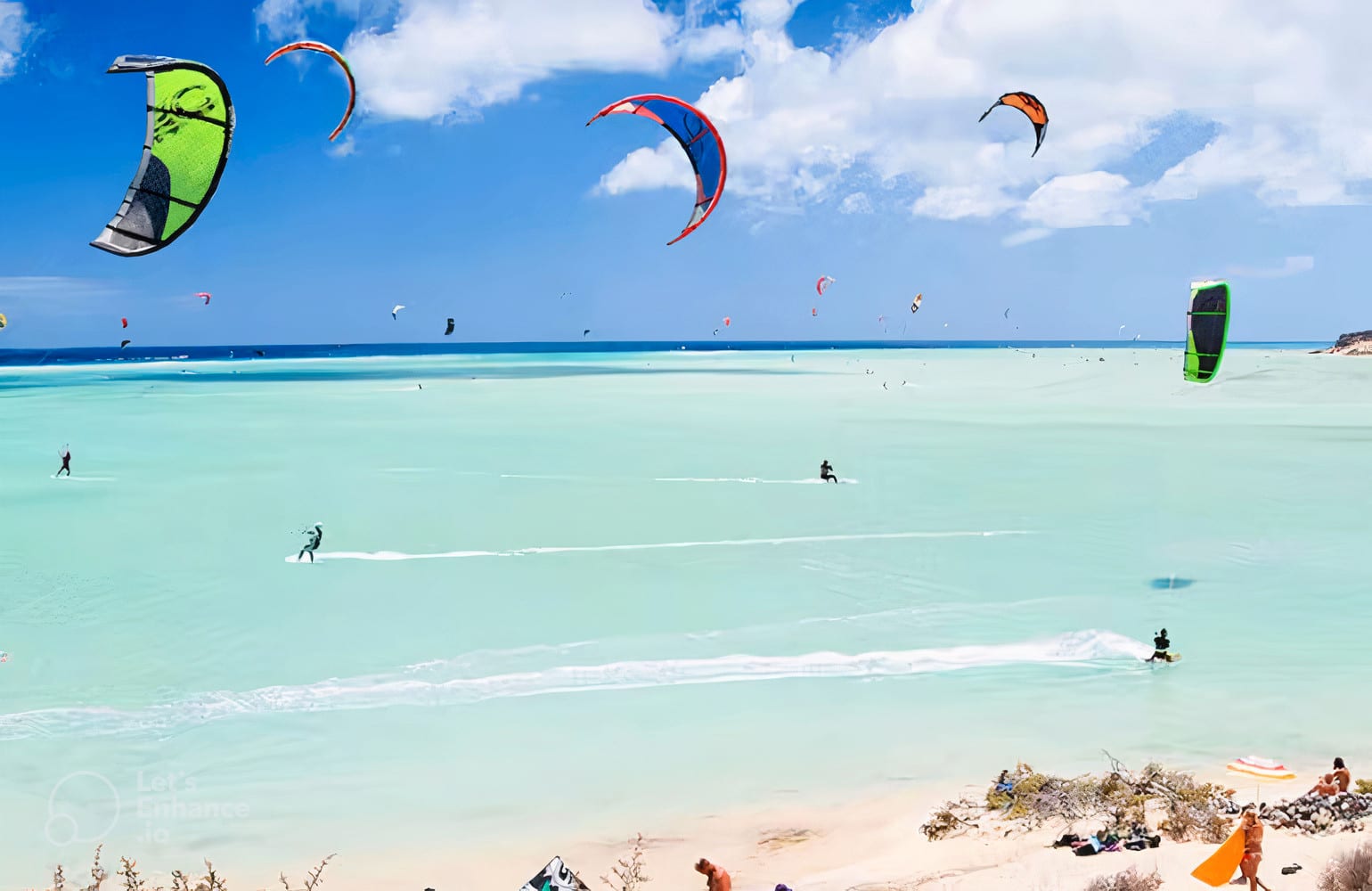 Kitesurfers in Sotavento, Fuerteventura