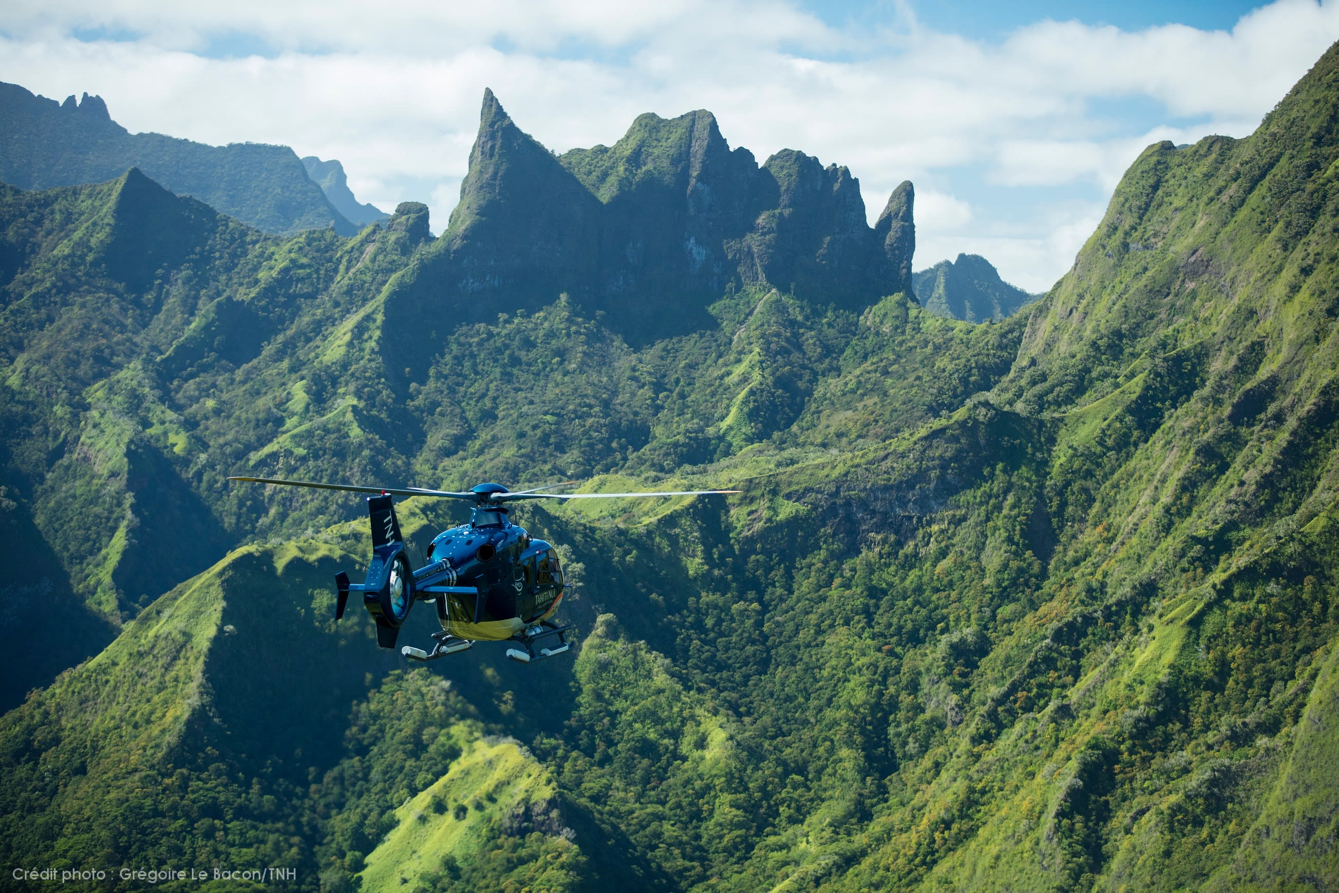 Hubschrauberflug in Tahiti